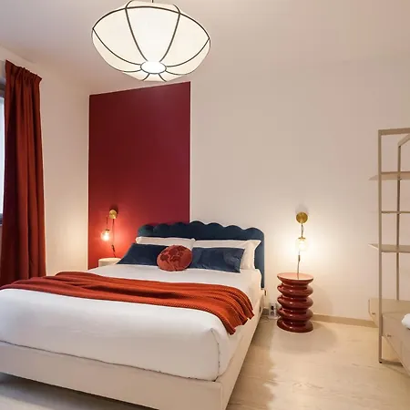 Martina Luxury - Grandmaison * 토리노
