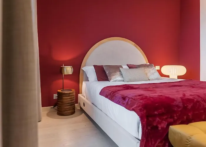 Martina Luxury - Grandmaison Torino