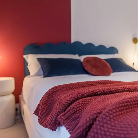 Martina Luxury - Grandmaison Turin
