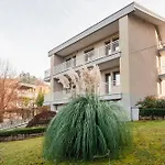 Martina Luxury - Grandmaison